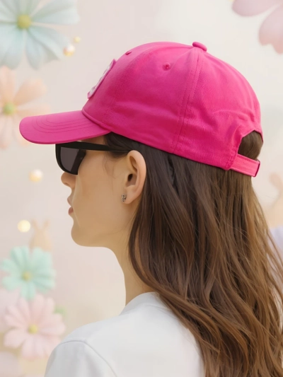 Royalfashion kšiltovka s Bunny Chic nášivkou