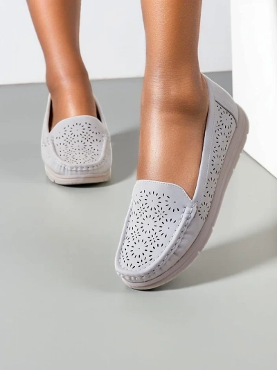 Royalfashion Жіночі перфоровані мокасини Besset
