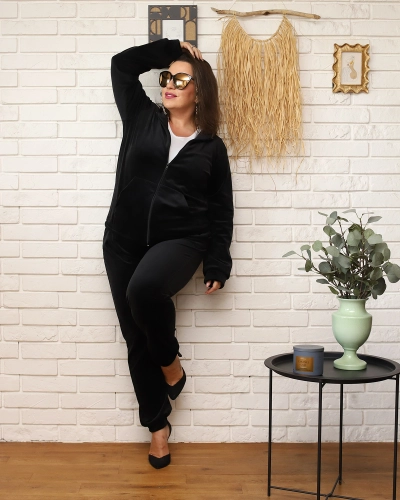Royalfashion Černá dámská tepláková souprava PLUS SIZE