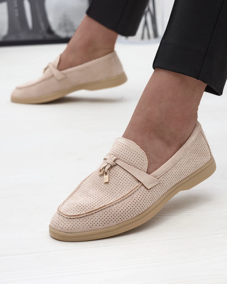 Dámské ažurové mokasíny se zlatým zdobením v béžové barvě Sulewia- Obuv