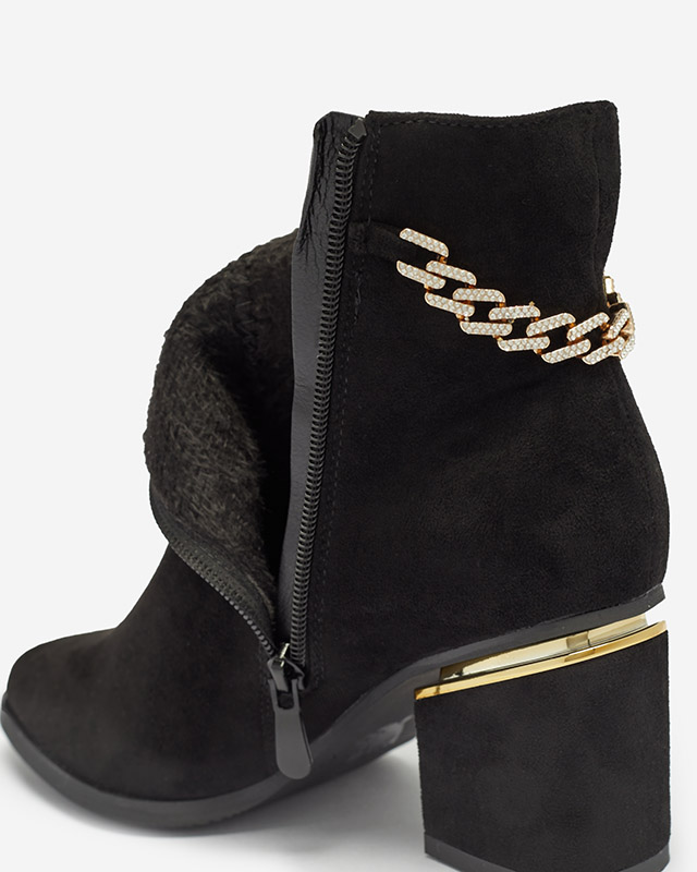 Černé dámské kozačky na jehle s řetízkem Bellami- Obuv