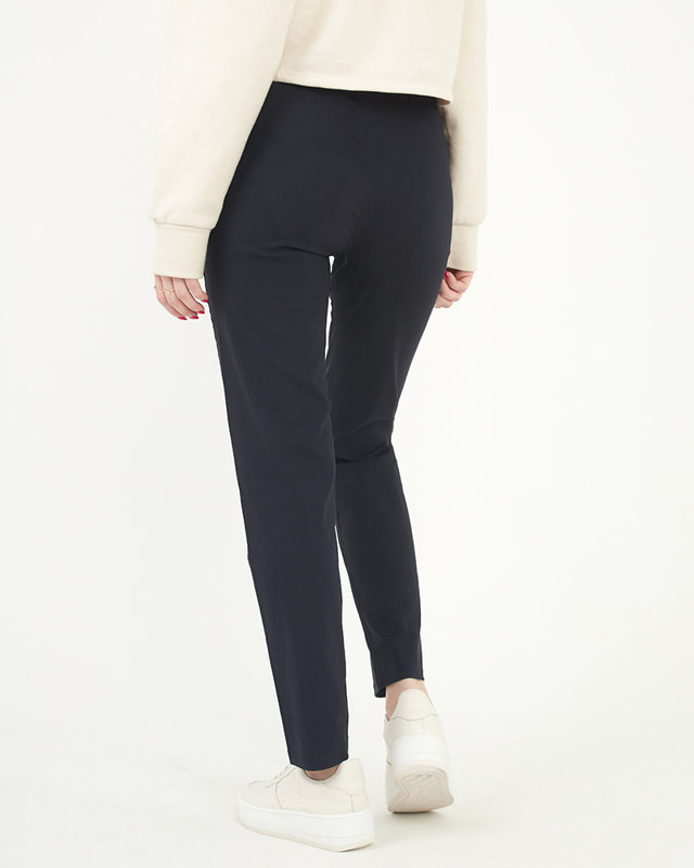 Černé látkové rovné dámské kalhoty PLUS SIZE - Oblečení