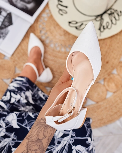 Bílé dámské baleríny s výřezem Sefozi- Obuv