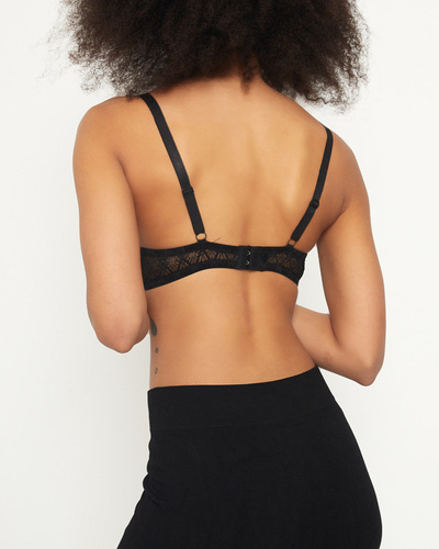 Černá dámská vycpaná podprsenka s krajkou - spodní prádlo