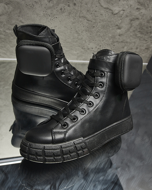 Чорні жіночі спортивні туфлі з сумкою Efiffe- Footwear