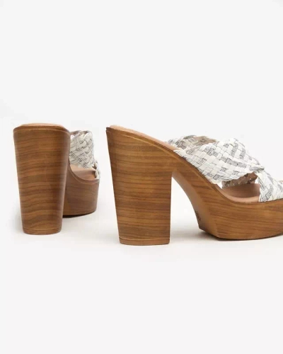 OUTLET Dámské bílé pantofle na vysokém sloupku Kotinso - Obuv