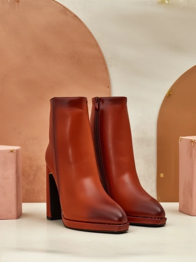 Royalfashion Dámské kozačky na podpatku Ferog