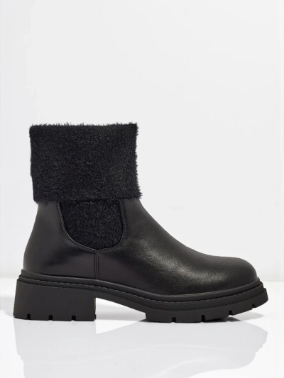 Dámské kotníkové boty z eko kůže s kožešinou Kesy