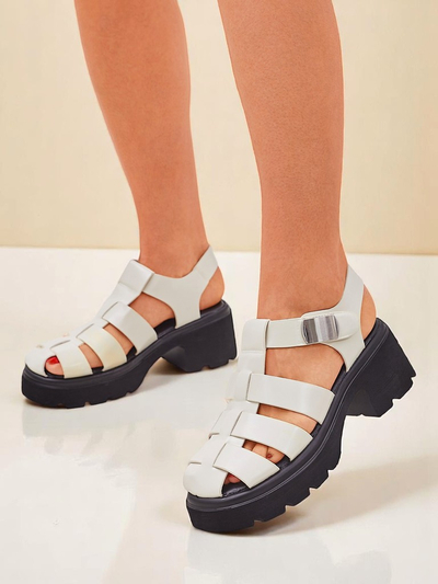 Royalfashion Жіночі сандалі в римському стилі Bratz