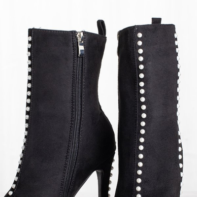 Чорні черевики на вищому каблуці з перлинами Sinini - Взуття