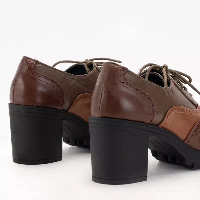 OUTLET Tmavě hnědé dámské boty na sloupku Tiarino - Obuv