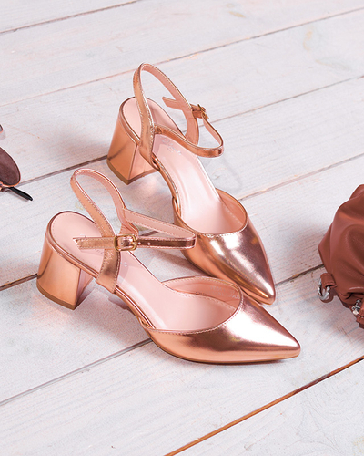 Босоніжки кольору рожевого золота Nerolak