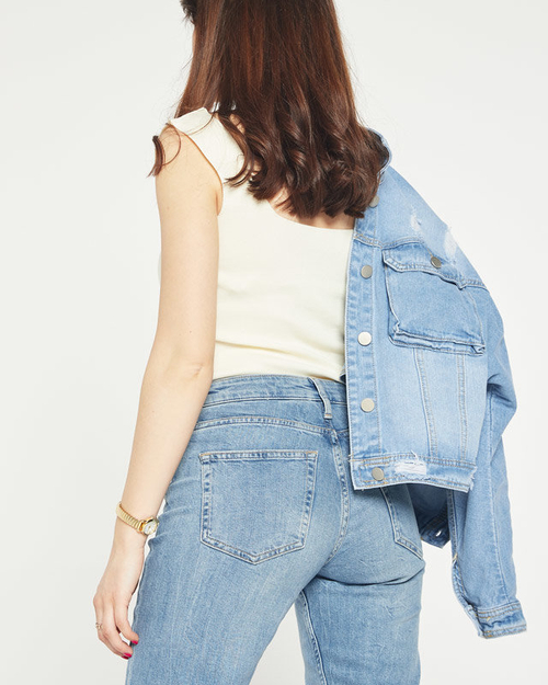 Бежевий топ з цирконами