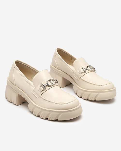 Бежеві жіночі лофери на масивній підошві Terima