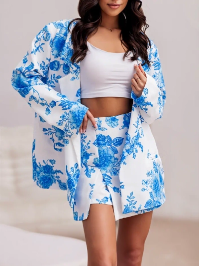 Royalfashion Квітковий жіночий комплект з зав'язаним блейзером та шортами-спідницею