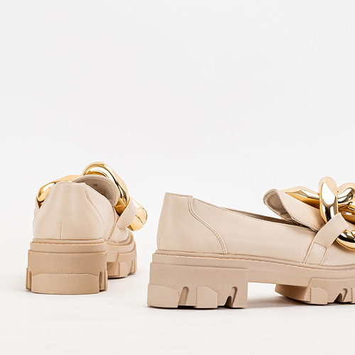 OUTLET Бежеві жіночі туфлі із золотим ланцюжком Kesoni - Взуття