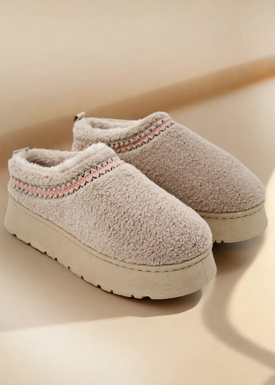 Рояльна мода Короткі жіночі снігові чоботи в стилі снігоходів Езель