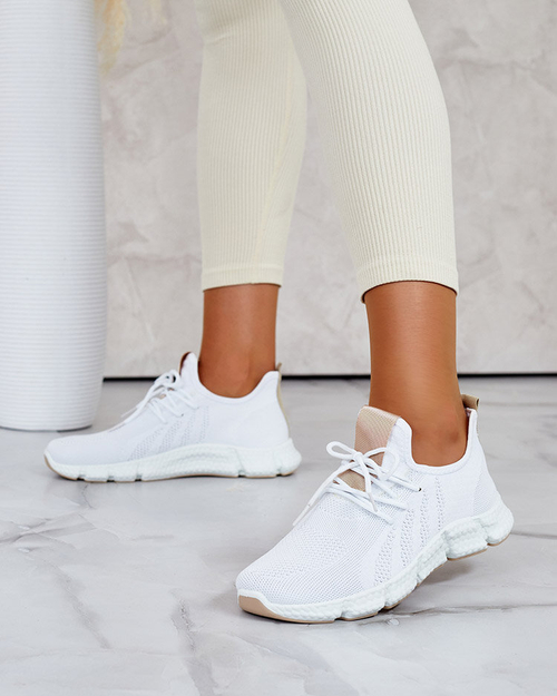 Білі жіночі кросівки з бежевими вставками Baym