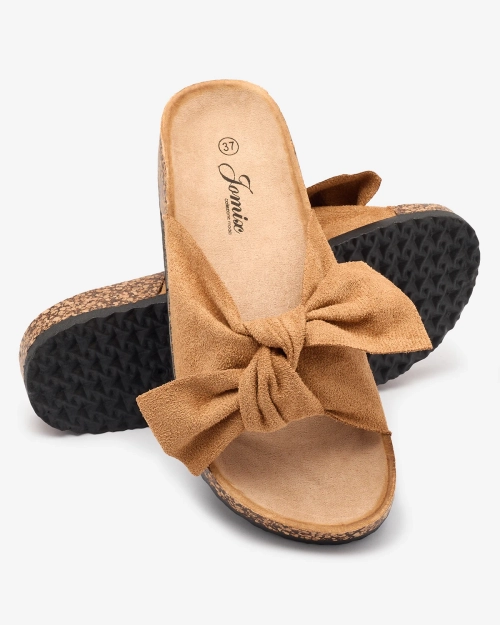 OUTLET Royalfashion Жіночі шльопанці з бантом кольору верблюда Orofdo