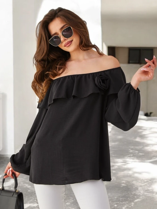 Royalfashion жіноча блуза з відкритими плечима з рюшем та квіткою