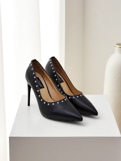 Royalfashion Dámské stiletto s cvočky Koscalle