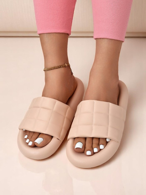 Royalfashion Жіночі шльопанці на плоскій підошві Quilt Walk