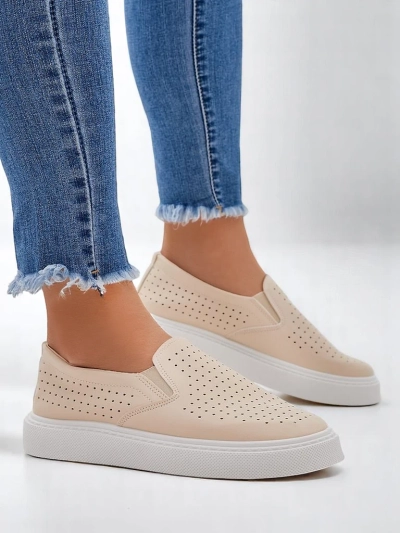 Royalfashion жіночі перфоровані сліпони Emillia