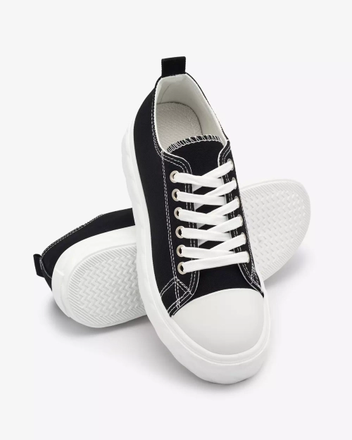 Royalfashion Чорні жіночі кеди на платформі Merija