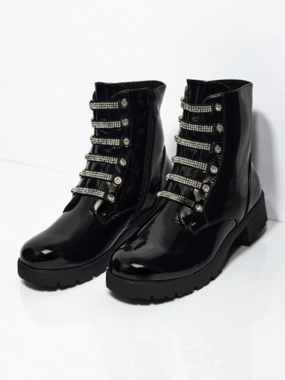 Lakované šněrovací dámské boty na platformě Fjorra