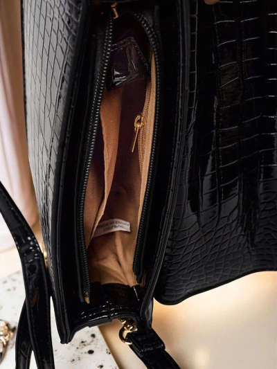 Lakovaná malá dámská kabelka z eko kůže Velar Nook