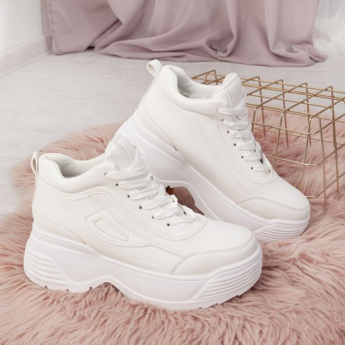 Білі кросівки на грубій підошві American - Взуття