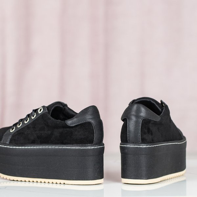 Černé popínavé rostliny na platformě Anime - Obuv