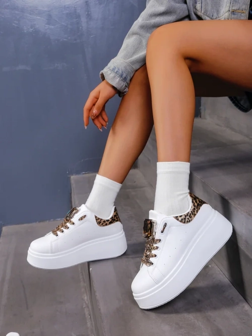 Royalfashion жіночі спортивні кросівки на платформі Safirrat