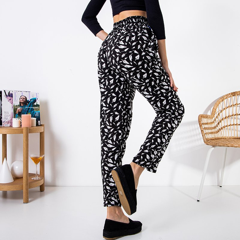 Dámské černé látkové kalhoty s peřím - Oblečení