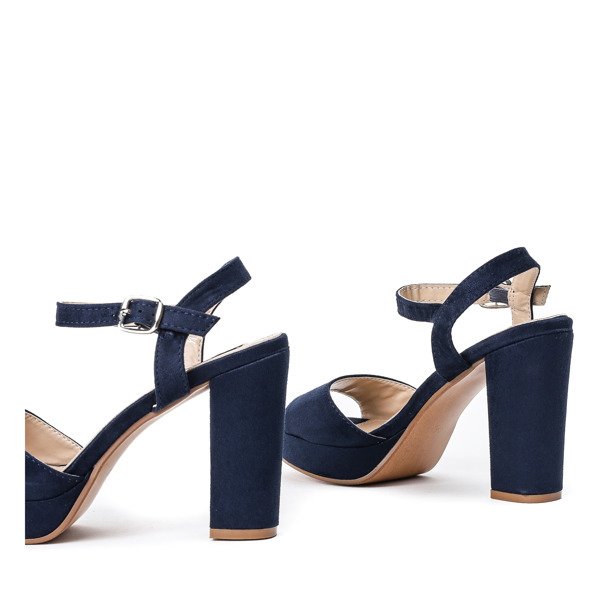 Granatowe sandały na słupku Nika - Obuwie