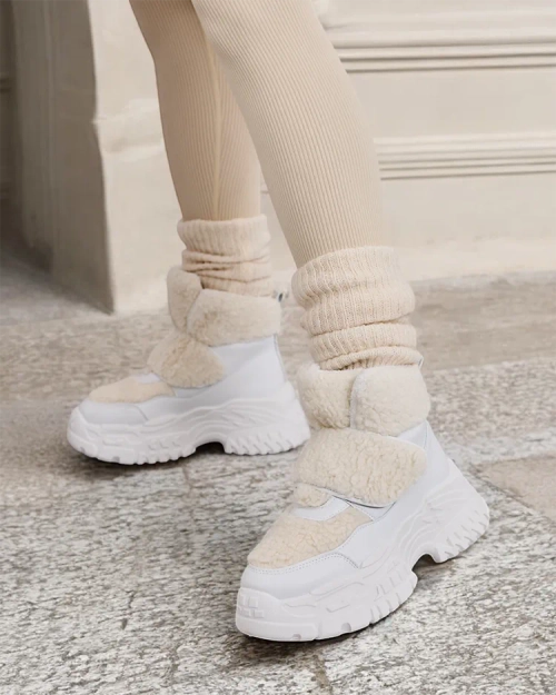 Жіночі снігоступи Royalfashion з овчиною Segulla