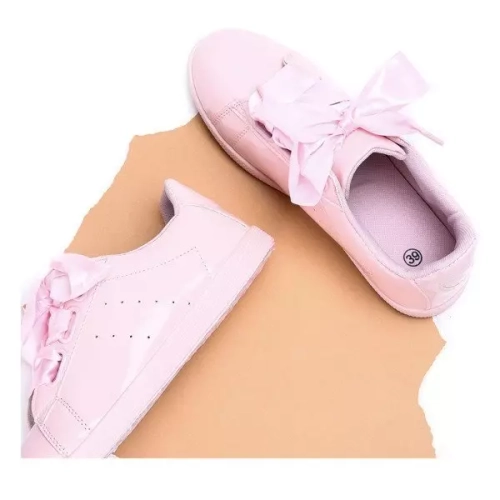 OUTLET Рожеві, лаковані кросівки, перев'язані недільною стрічкою - Взуття