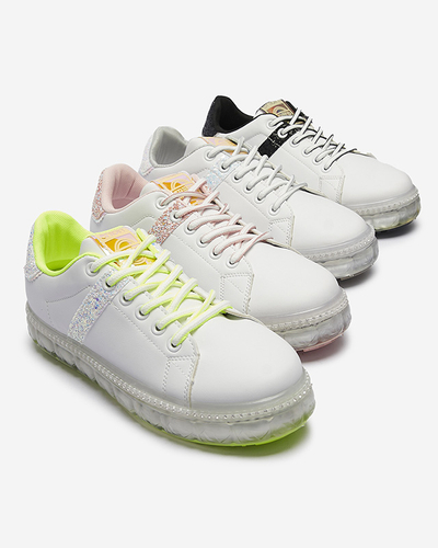Dámská sportovní obuv v bílé barvě s černými vložkami Asxa- Footwear