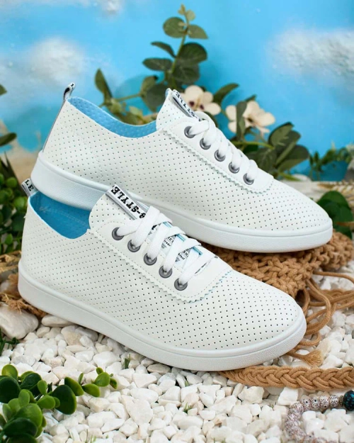 Жіночі ажурні кросівки Royalfashion Umurra