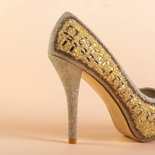 OUTLET Золоті жіночі туфлі з орнаментом Verdad - Взуття