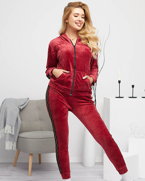 Жіночий спортивний комплект в темно-бордову смужку - Одяг