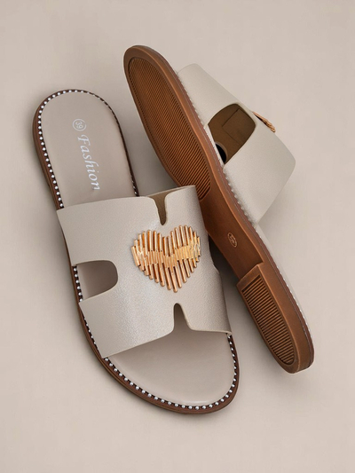 Royalfashion Dámské žabky na ploché podrážce Heart Chic