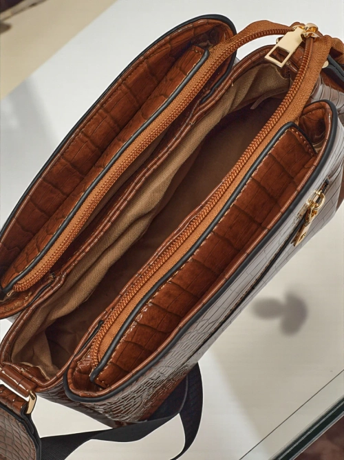 Лакована маленька жіноча сумка з екошкіри Midnight Fern