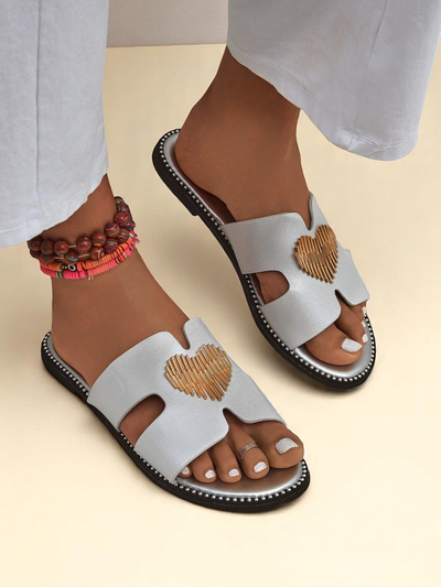 Royalfashion Dámské žabky na ploché podrážce Heart Chic