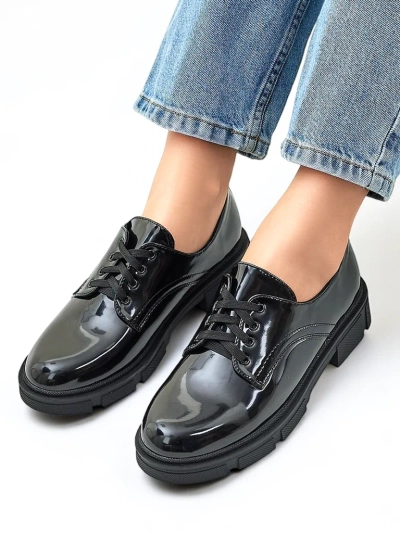 Royalfashion Жіночі лаковані туфлі Omey