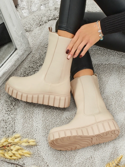 Vyšší dámské kotníkové boty z eko kůže Livora