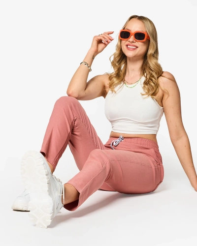 Dámské kalhoty z příjemné tkaniny v růžové barvě PLUS SIZE- Oblečení