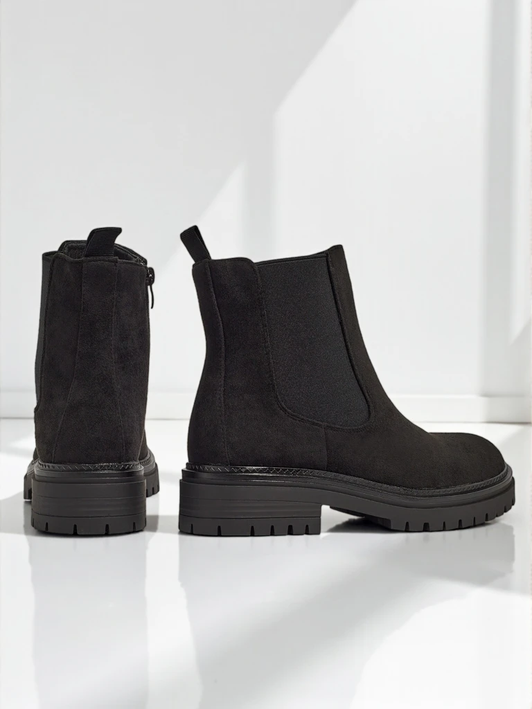 Dámské kotníkové boty ve stylu Chelsea z eko-semiše Yorves