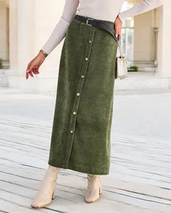 темно-зелений