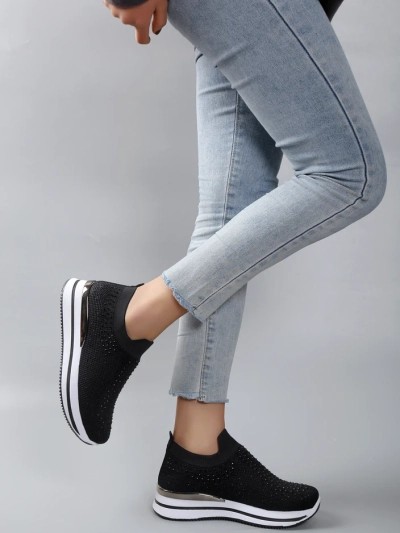 Royalfashion Dámské sportovní boty na slip-on s kamínky Ceromie